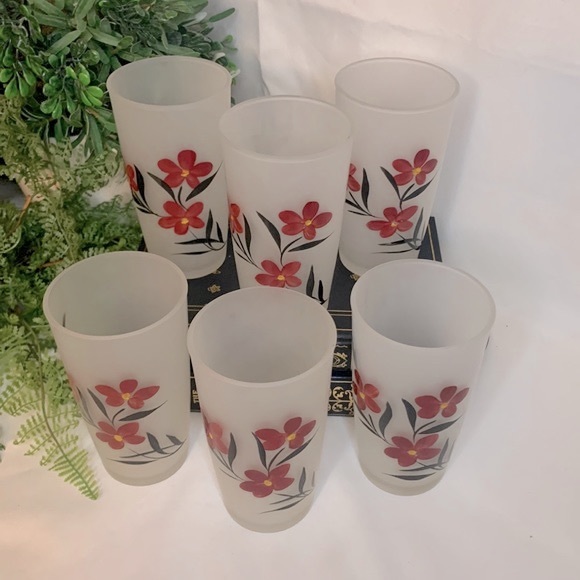 Set of 6 vintage frosted black, red & yellow floral drinking glasses / tumblers - Picture 1 of 9